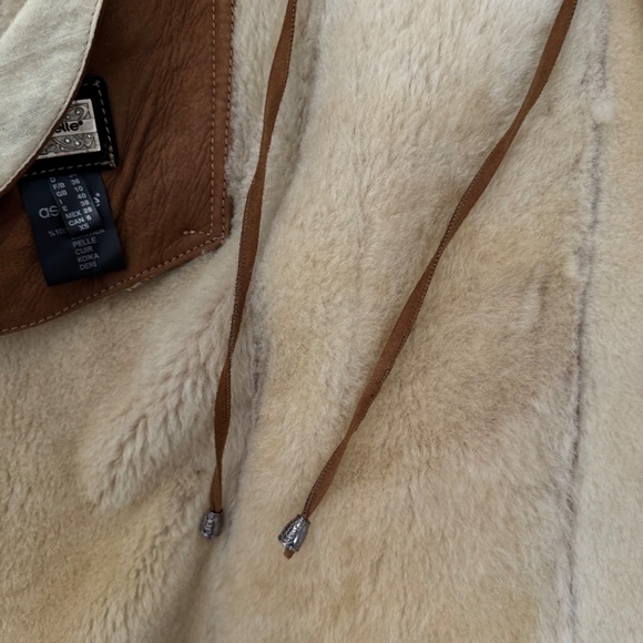 Vintage shearling coat with genuine Fox fur collar - Picture 11 of 16